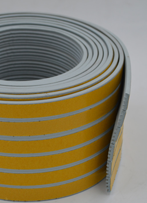 20180402 self adhesive rubber strip .jpg